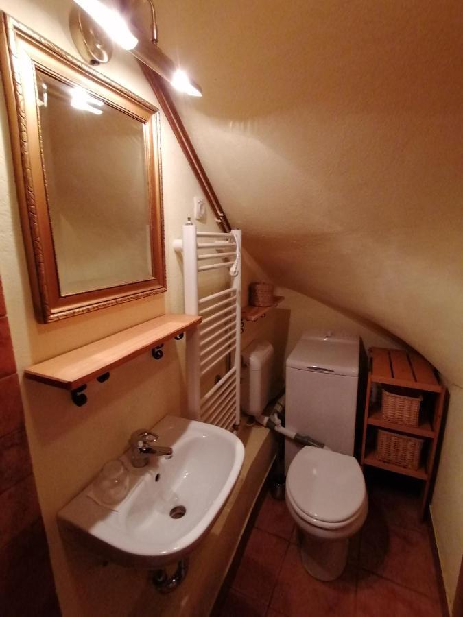 Holiday House Apartment Voukov Mlin Smarje pri Jelsah Exterior foto
